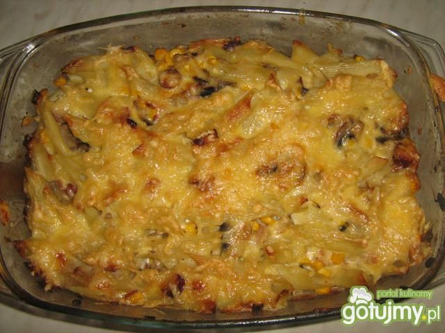 Zapiekanka makaronowo-resztkowa PYSZNA Zapiekanka makaronowo-resztkowa PYSZNA