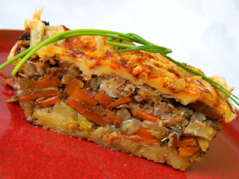 Zapiekanka mięsno-warzywna Zapiekanka mięsno-warzywna