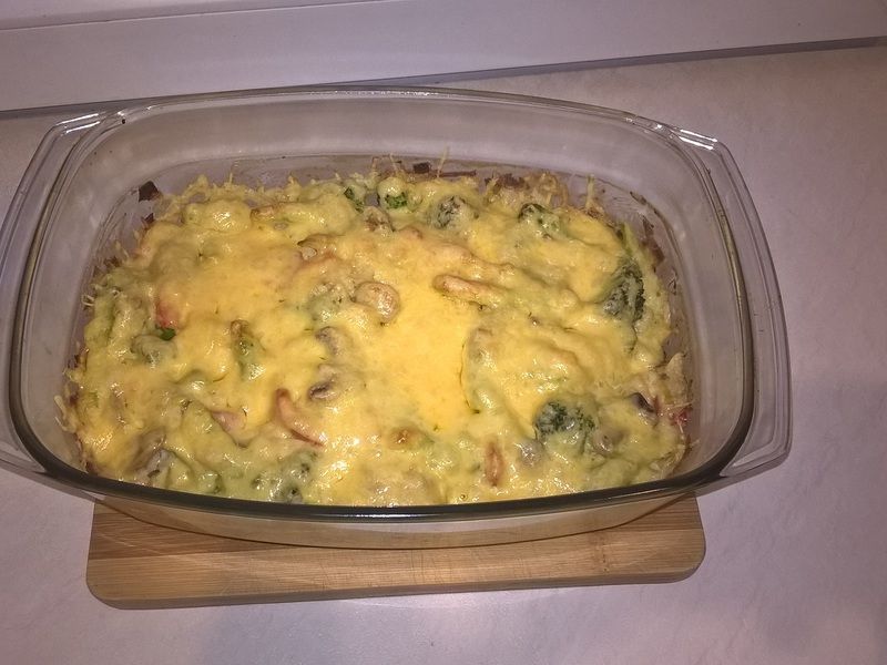 Zapiekanka ryżowa z warzywami i pieczarkami