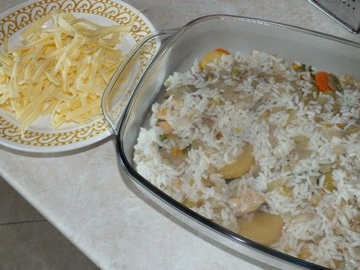 Zapiekanka ryżowo - drobiowa z warzywami