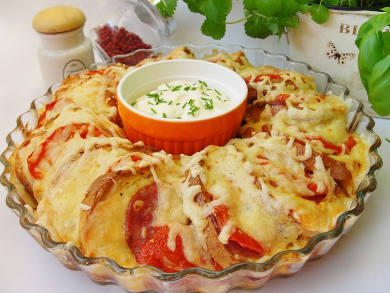 Zapiekanka z bułki