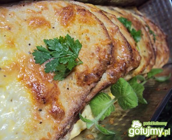 Zapiekanka z chleba Zapiekanka z chleba