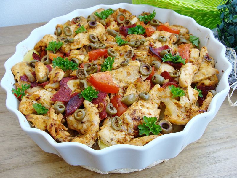 Zapiekanka z chorizo Zapiekanka z chorizo
