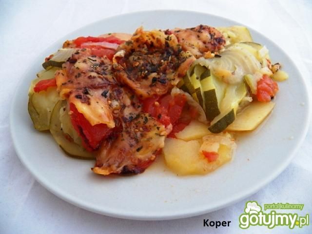 Zapiekanka z cukinią i ziemniakami Zapiekanka z cukinią i ziemniakami