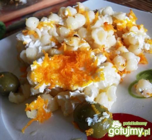 Zapiekanka z drobnego makaronu