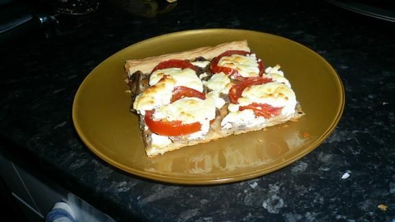 Zapiekanka z kozim serem Zapiekanka z kozim serem