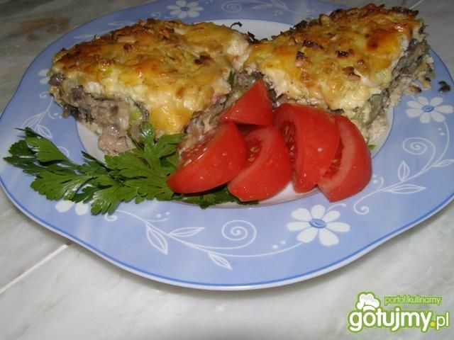 Zapiekanka z kurczaka  w sosie cebulowym