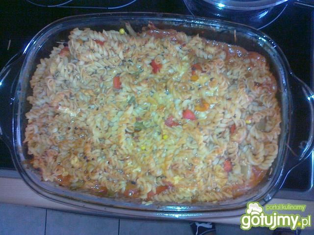 Zapiekanka z kurczakiem i warzywami Zapiekanka z kurczakiem i warzywami