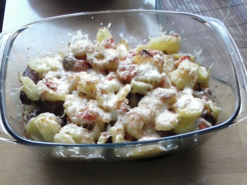 Zapiekanka z mięsa i warzyw