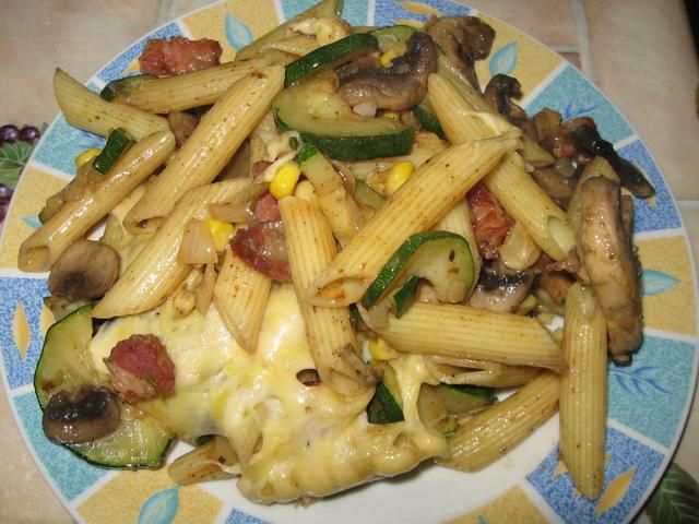 Zapiekanka z penne Zapiekanka z penne
