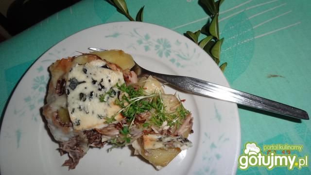 Zapiekanka z resztkami serów