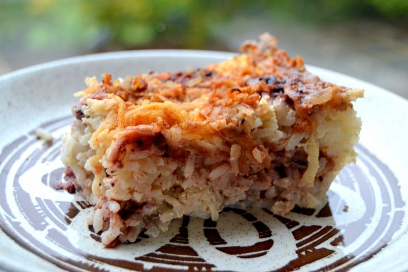 Zapiekanka z ryżem, jabłkami i czarną porzeczką Zapiekanka z ryżem, jabłkami i czarną porzeczką