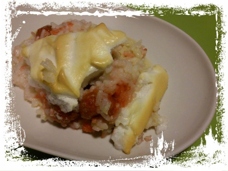 Zapiekanka z ryżu i mrożonych truskawek