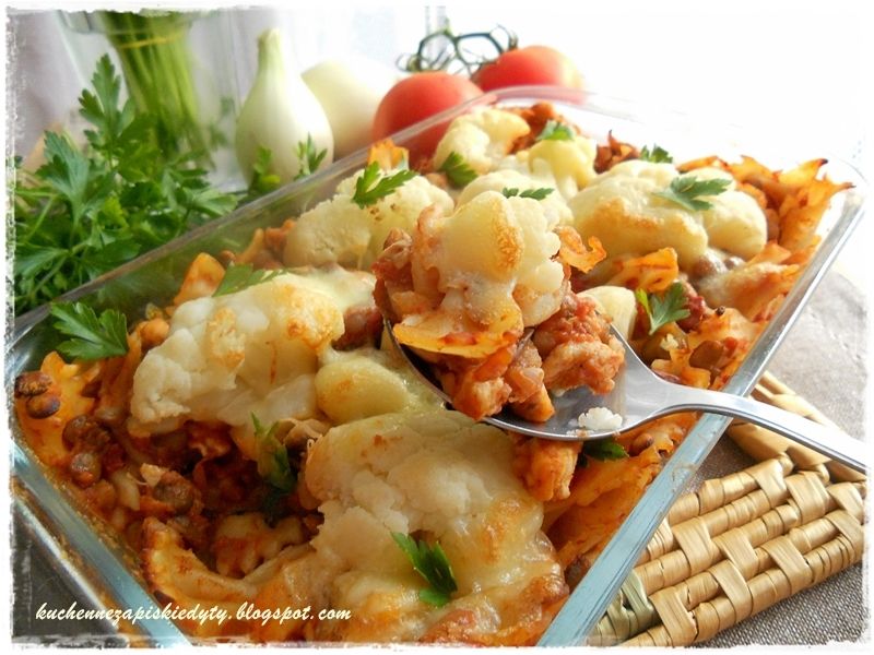 Zapiekanka z zieloną soczewicą i kalafiorem