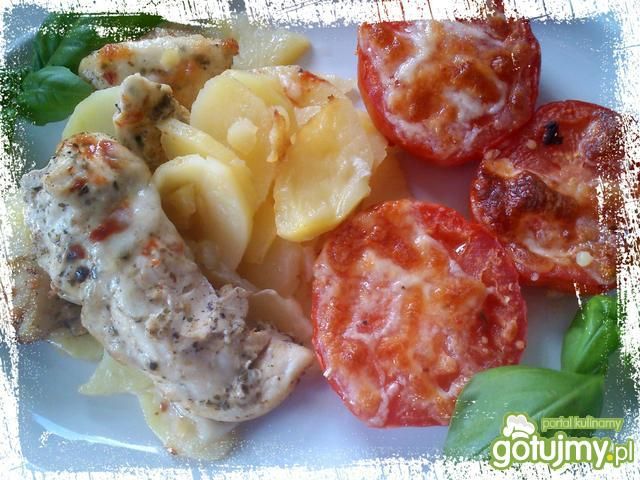 Zapiekanka z ziemniaków i kurczaka Zapiekanka z ziemniaków i kurczaka