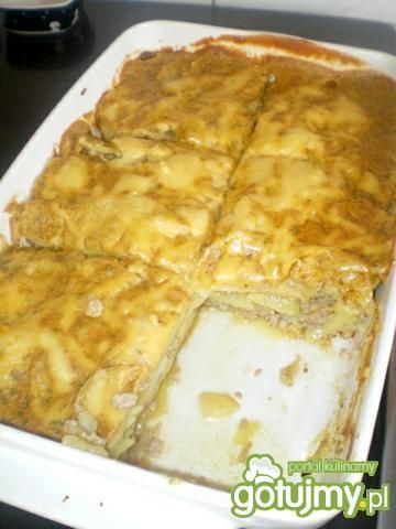 Zapiekanka z ziemniaków i mielonego Zapiekanka z ziemniaków i mielonego