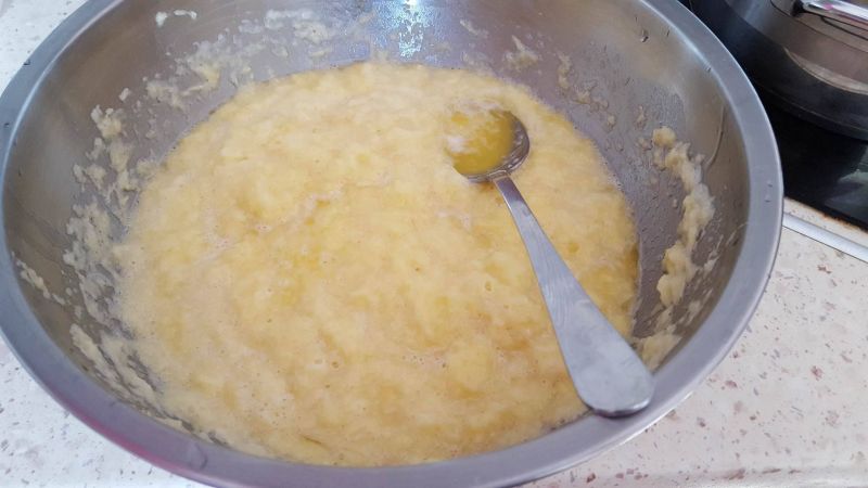 Zapiekanka z ziemniaków, sera i jaj 
