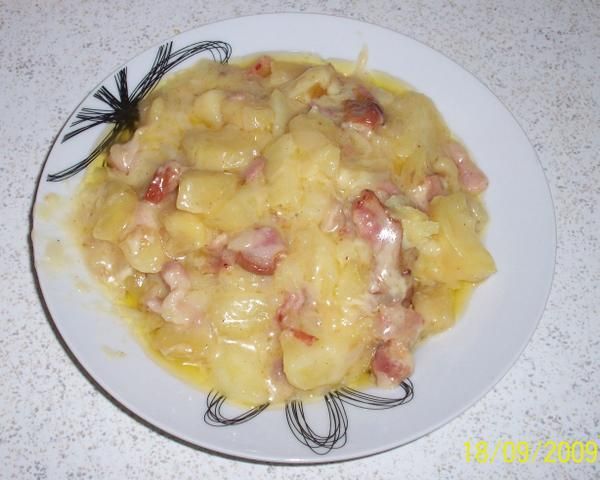 Zapiekanka ziemniaczana