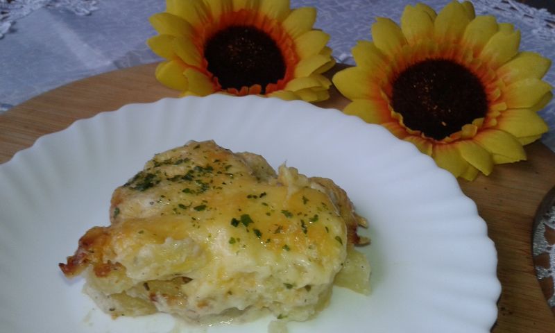 Zapiekanka ziemniaczana