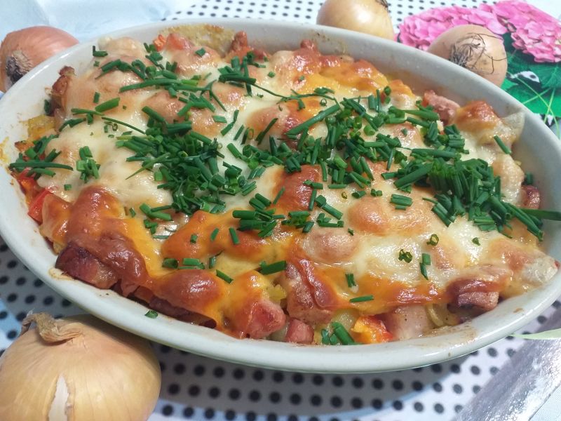 Zapiekanka ziemniaczana po chłopsku Zapiekanka ziemniaczana po chłopsku