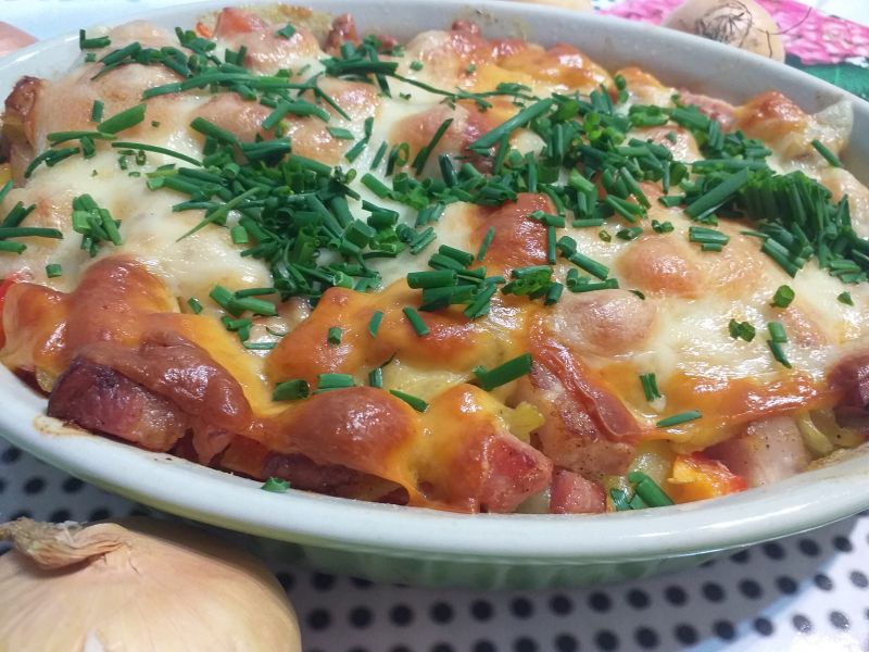 Zapiekanka ziemniaczana po chłopsku Zapiekanka ziemniaczana po chłopsku