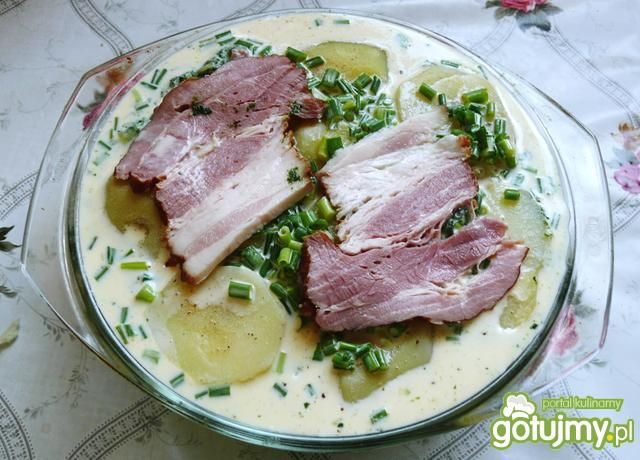 Zapiekanka ziemniaczana ze szpinakiem 