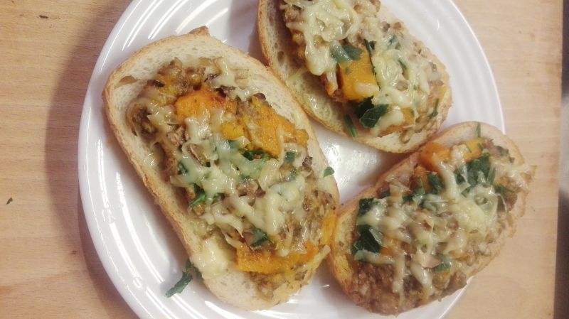 Zapiekanki dyniowo-pieczarkowe