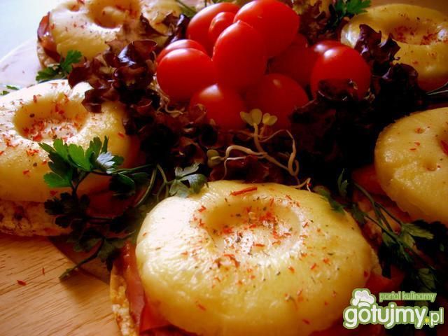 Zapiekanki hawajskie na waflach Zapiekanki hawajskie na waflach