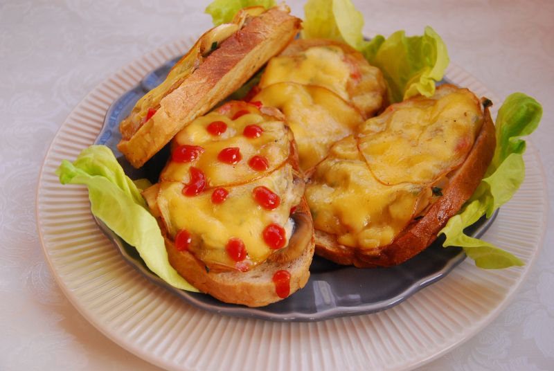 Zapiekanki z grilla Zapiekanki z grilla