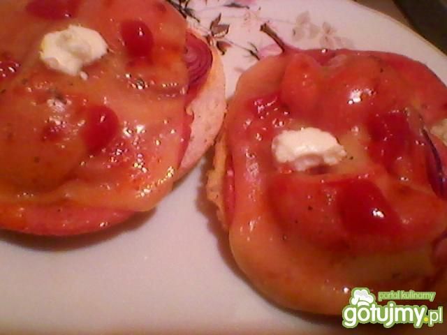 Zapiekanki z serem i papryką Zapiekanki z serem i papryką