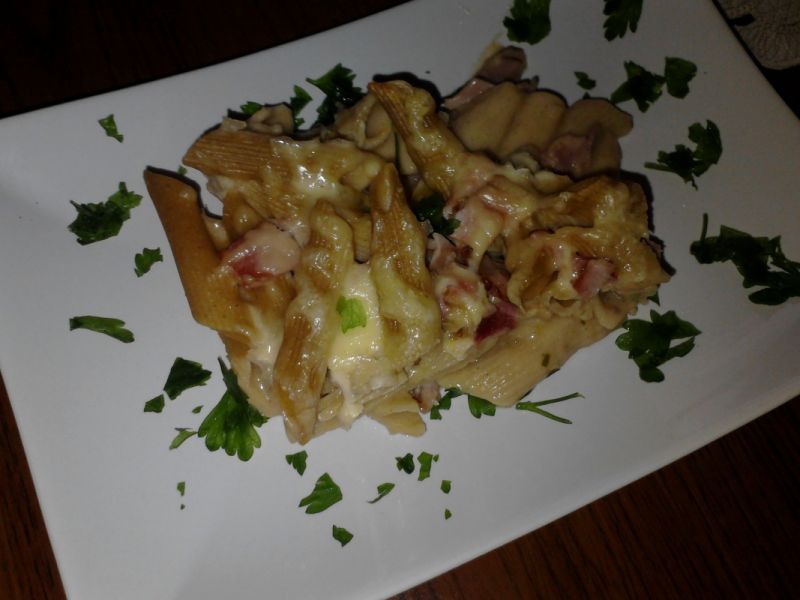 Zapiekany makaron Zub3r'a Zapiekany makaron Zub3r'a