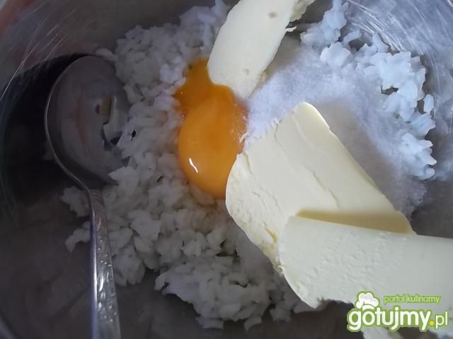 Zapiekany ryż z truskawkami