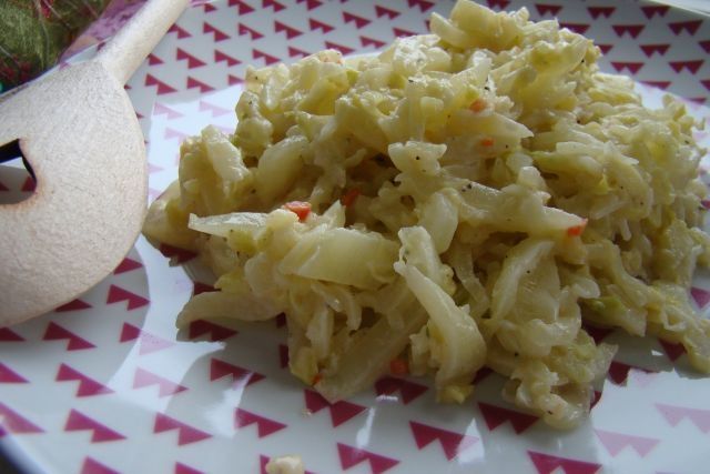 Zasmażana pekinka w śmietanie  Zasmażana pekinka w śmietanie