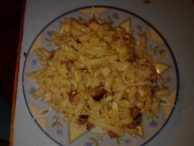 Zasmażany makaron. Zasmażany makaron.