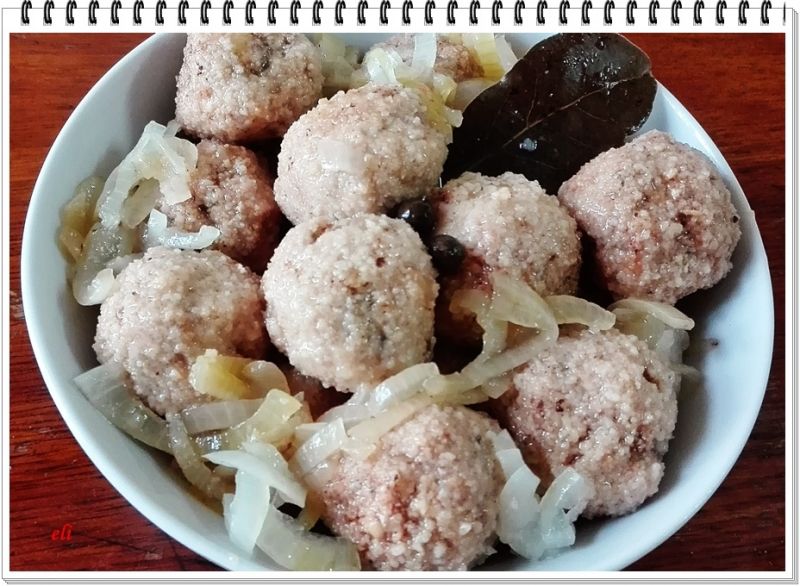 Zatopione pulpety wieprzowe Eli Zatopione pulpety wieprzowe Eli