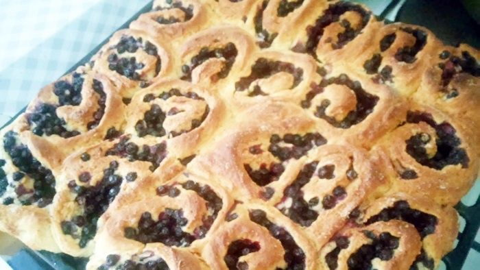 Zawijane bułeczki z borówkami