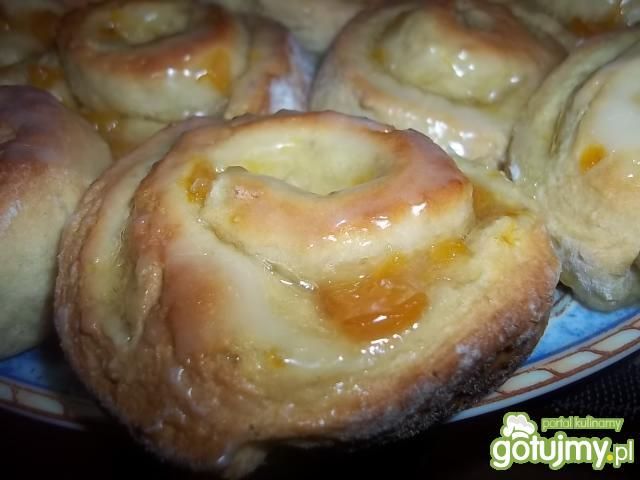 Zawijane drożdżówki