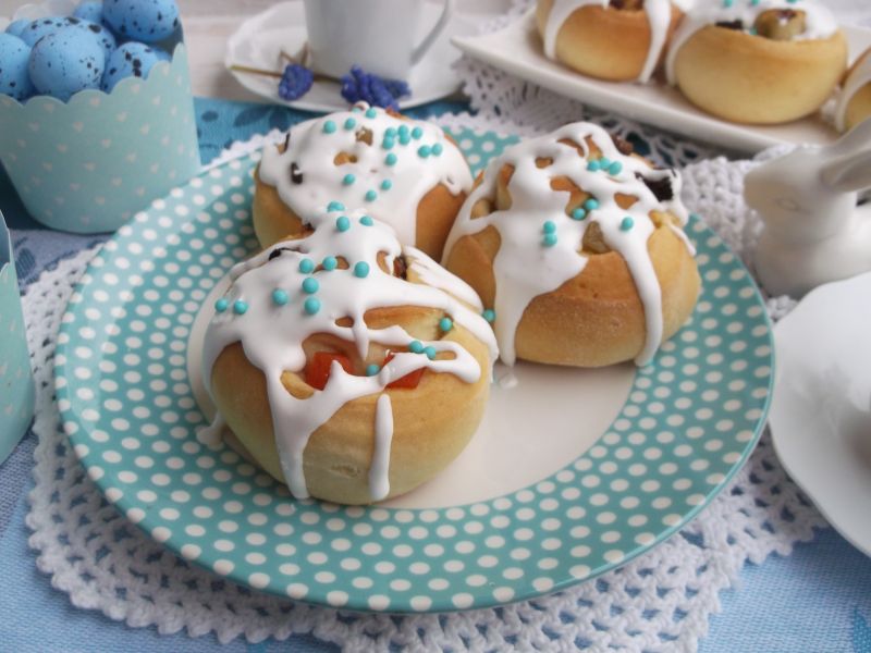 Zawijane keksowe bułeczki z lukrem Zawijane keksowe bułeczki z lukrem