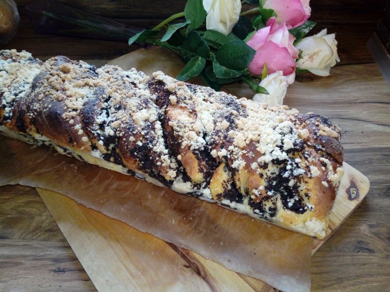 Zawijaniec z makiem i kruszonką