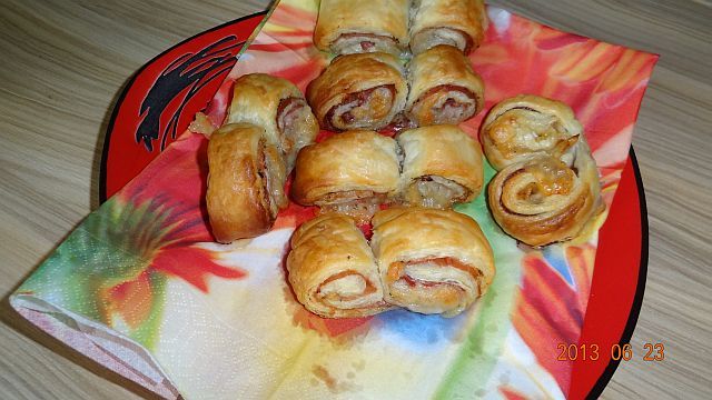 Zawijaski z ciasta francuskiego Zawijaski z ciasta francuskiego