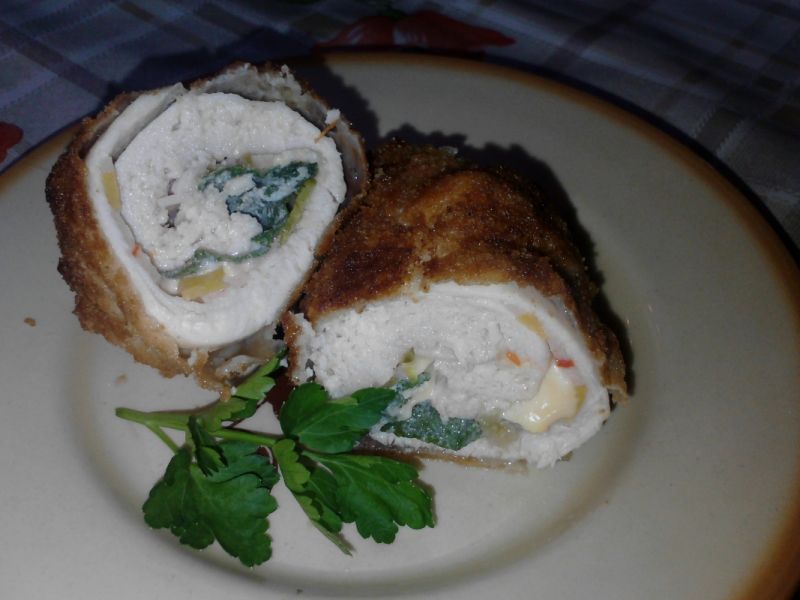 Zawijaski z mortadelą i szałwią Zawijaski z mortadelą i szałwią