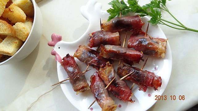 Zawijaski z żurawiną i śliwką