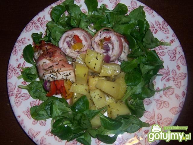 Zawijasy z drobiu z papryką  Zawijasy z drobiu z papryką