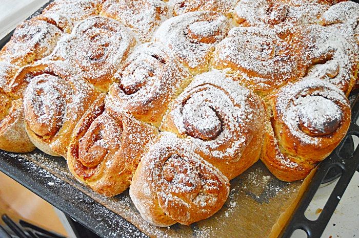 Zawijasy z dżemem jabłkowym i cynamonem Zawijasy z dżemem jabłkowym i cynamonem