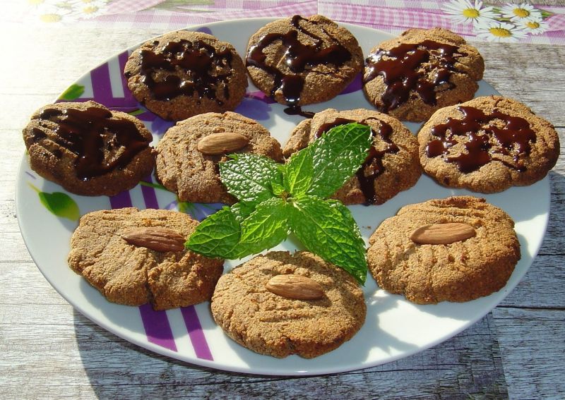 Zdrowa przekąska - ciasteczka migdałowe