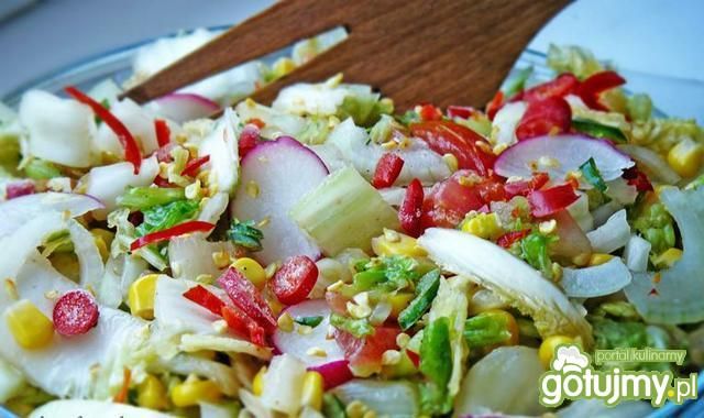 Zdrowa sałatka kolorowa Zdrowa sałatka kolorowa