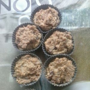 Zdrowe muffiny z miodem i śliwką