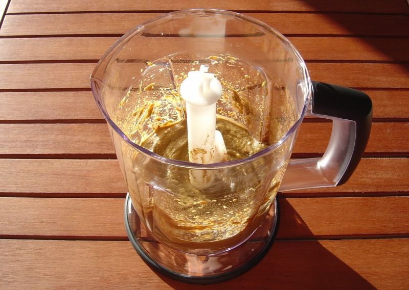 Zdrowy mus czekoladowy z awokado