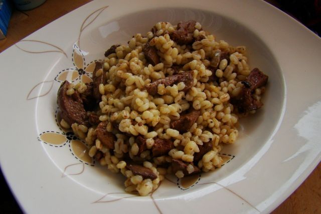 Zdrowy pęczak z wątróbką drobiową 