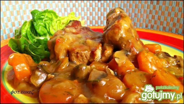 Żeberka marchewkowo-pieczarkowe